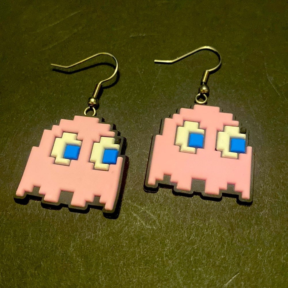 SALE NTW PAC-MAN Pink Ghost Earring
